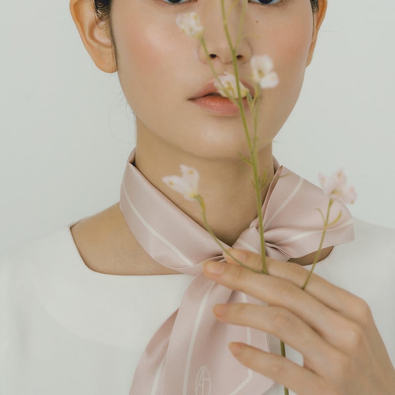 

AVVINA PELLE Long Twilly Silk Scarf - Pale Blush Pale Blush