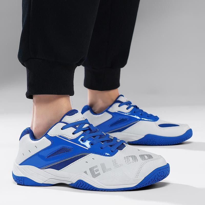 New Lightweight Badminton Shoes for Men and Women Suitable for Outdoor Fitness and Volleyball Shoes