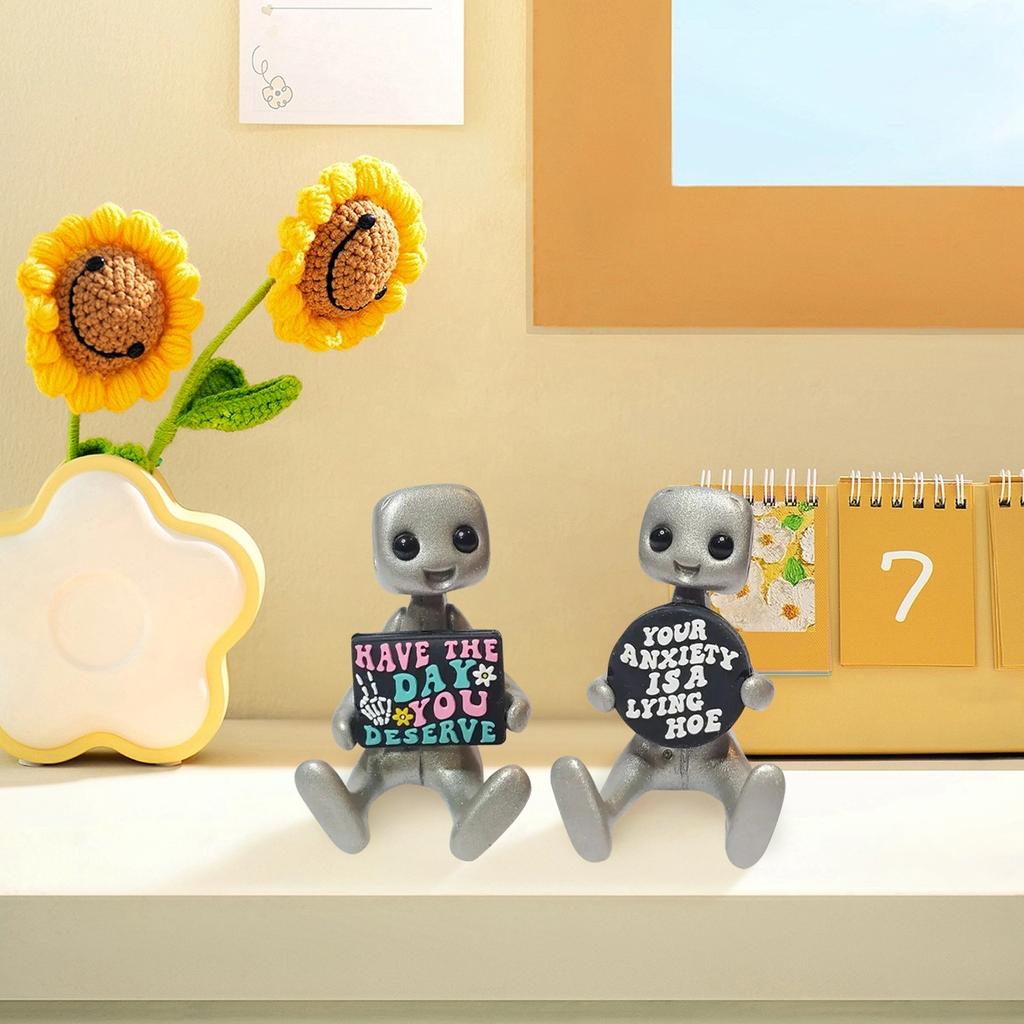 Robot Figurine Resin Art Toy Kawaii Desk Decor,Interesting Decoration, Suitable For Desk