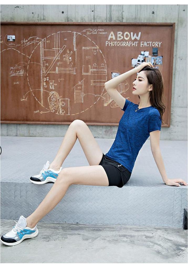Women's Quick-Dry Breathable Sports T-shirt - Fashionable Short Sleeve Yoga & Running Top