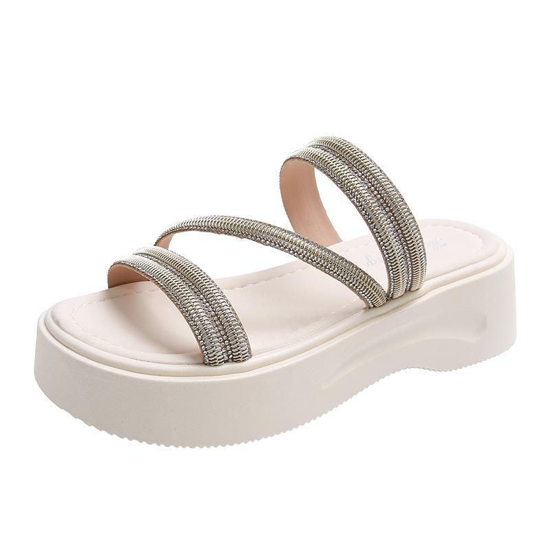 

Rhinestone thick-bottomed cool slippers female outer wear 2025 summer new fairy wind beach one-word muffin open-toed slippers female 40 золотий