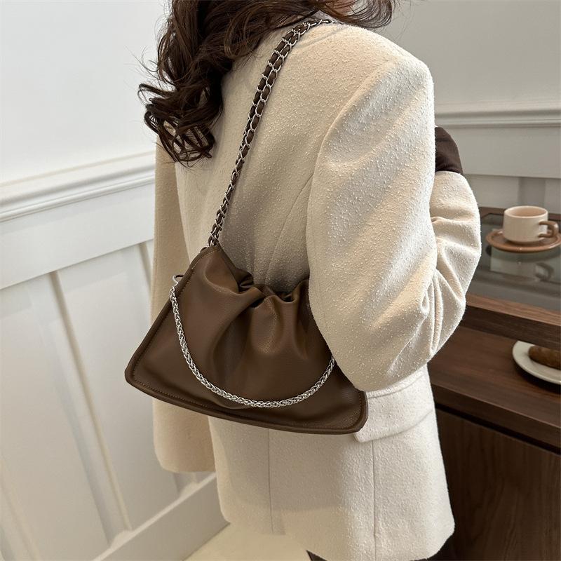 This year's popular fashion Korean version of pleated chain shoulder bag women's 2025 spring new versatile ins women's bag tide