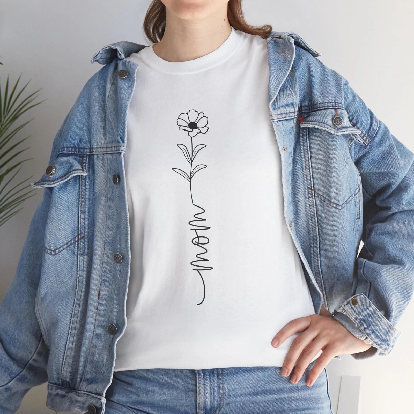 

Mon Floral Aesthetic T-Shirt | Vintage Botanical Tee | Nature Lover Shirt S