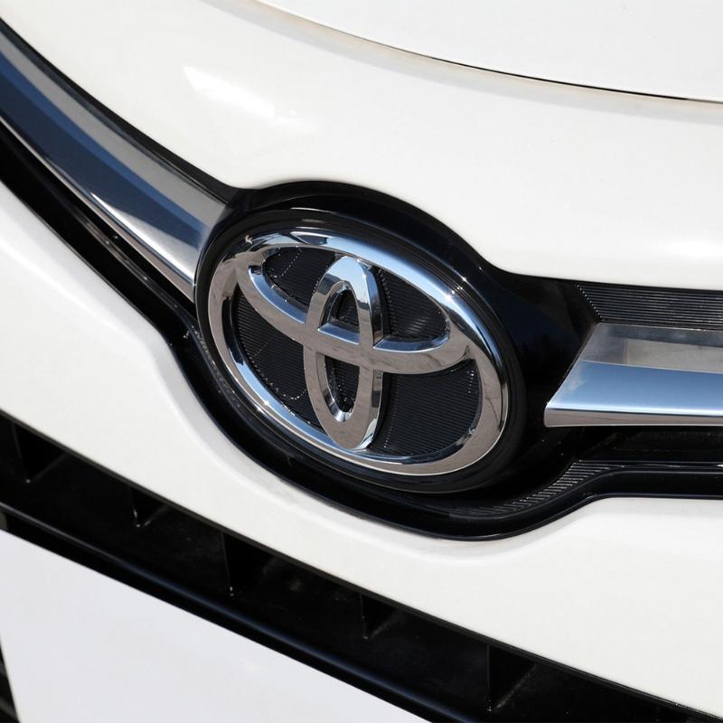 3D ABS Front Rear Emblem Badge for Toyota Corolla Camry Reiz Highlander Grille Trunk Exterior Modification Car Accessories