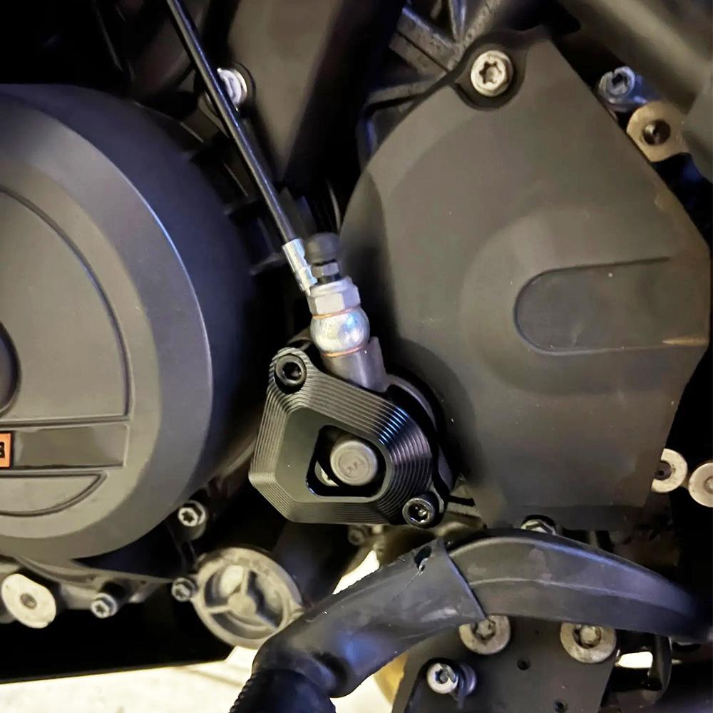 Clutch Slave Cylinder Guard For KTM 1290 Super Duke R/GT 2014-2022 1050 1090 1290 Super Adventure R S T 2015-2023