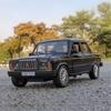 1/18 LADA 2107 Legierung Klassisches Auto Modell Druckguss Metall Retro Fahrzeug Auto Modell Simulation Ton und Licht Sammlung Kinderspielzeug Geschenk