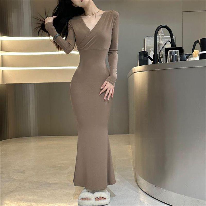 Sexy Spice Girl Red Foreign Style V-Neck Long Sleeve Dress Women's Spring New Slim and Skinny Hip Wrap Long Skirt