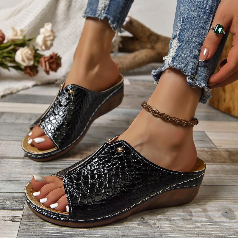 New Large Size Slippers Thick Bottom Fish Mouth Sewing Line Women's Slippers Crocodile Pattern Women's Slippers