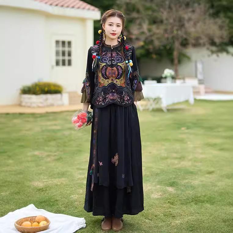 Women's Retro Yunnan Embroidered Sleeveless Cardigan Vest