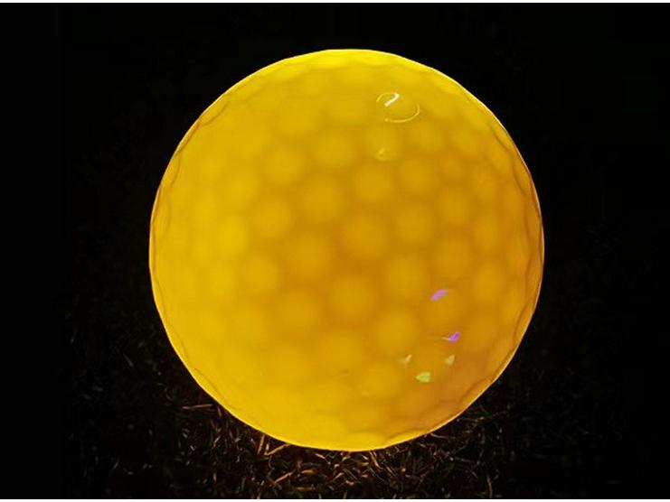 New Golf Competition Ball: LED Luminous Seven-Color Night Flashing Ball