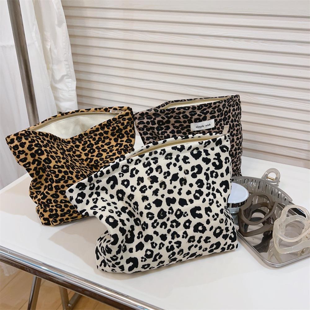Large Leopard Cosmetic Bag Canvas Makeup Organizer Zipper Travel Beauty Case for Women