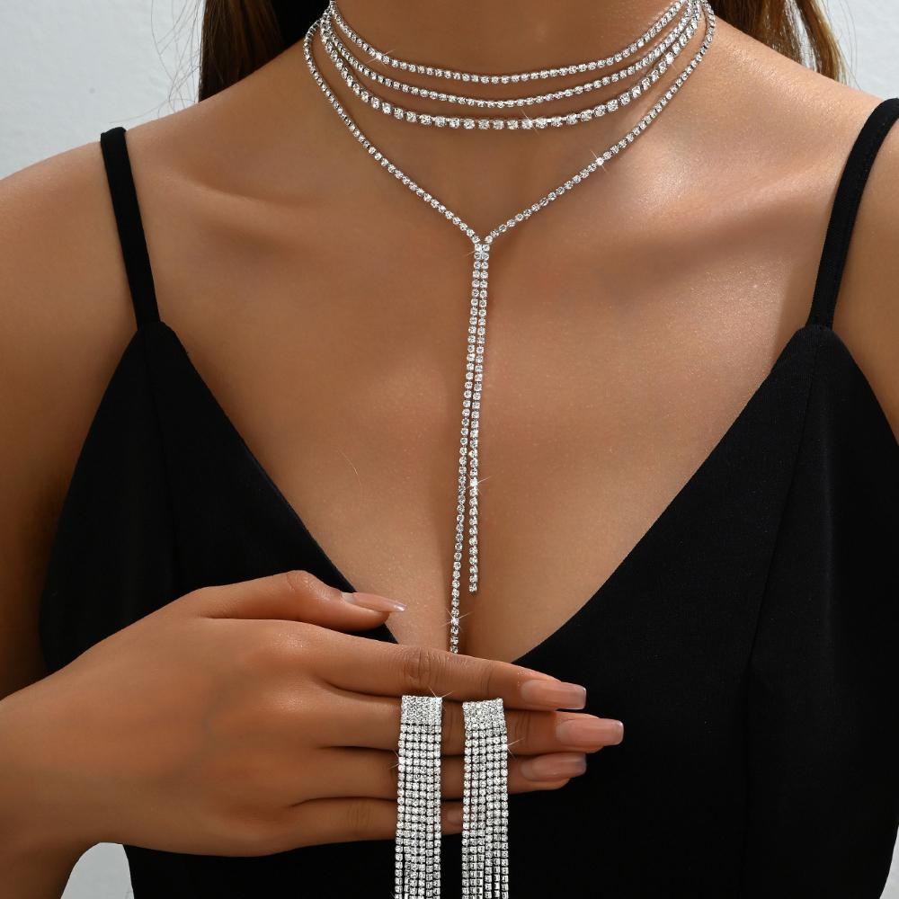 Multi-layer Light Luxury Fringed Necklace Dinner Ball Back Decoration