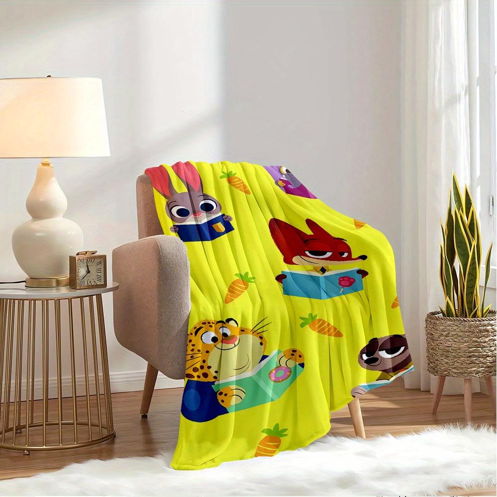 1pc Flannel Cartoon Animal Reading Pattern Small Coverlet for Bed, Suitable for Ation, Soft and Comfortable, Suitable for Sofa Blanket
