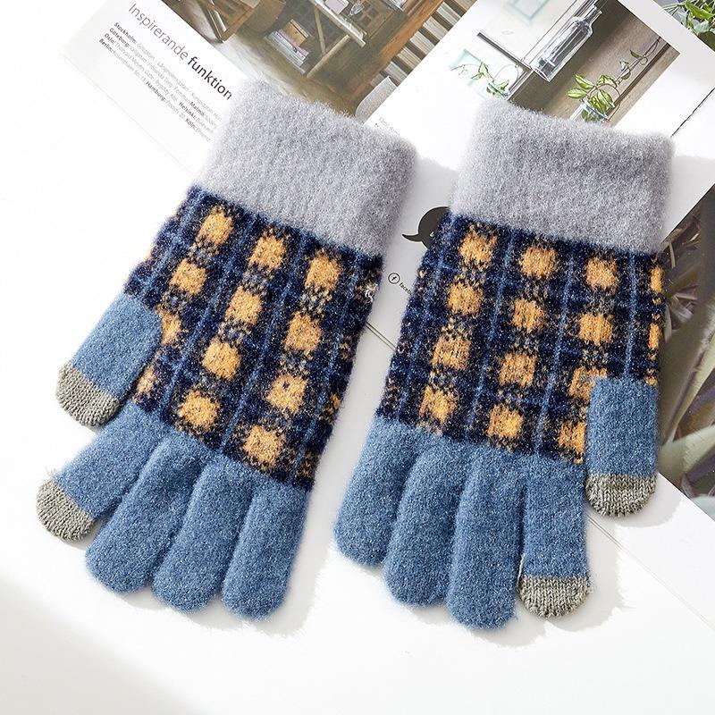 Winter New Full-finger Women's Warm Knitted Wool Gloves Plaid Velvet Finger Cycling Cold Protection