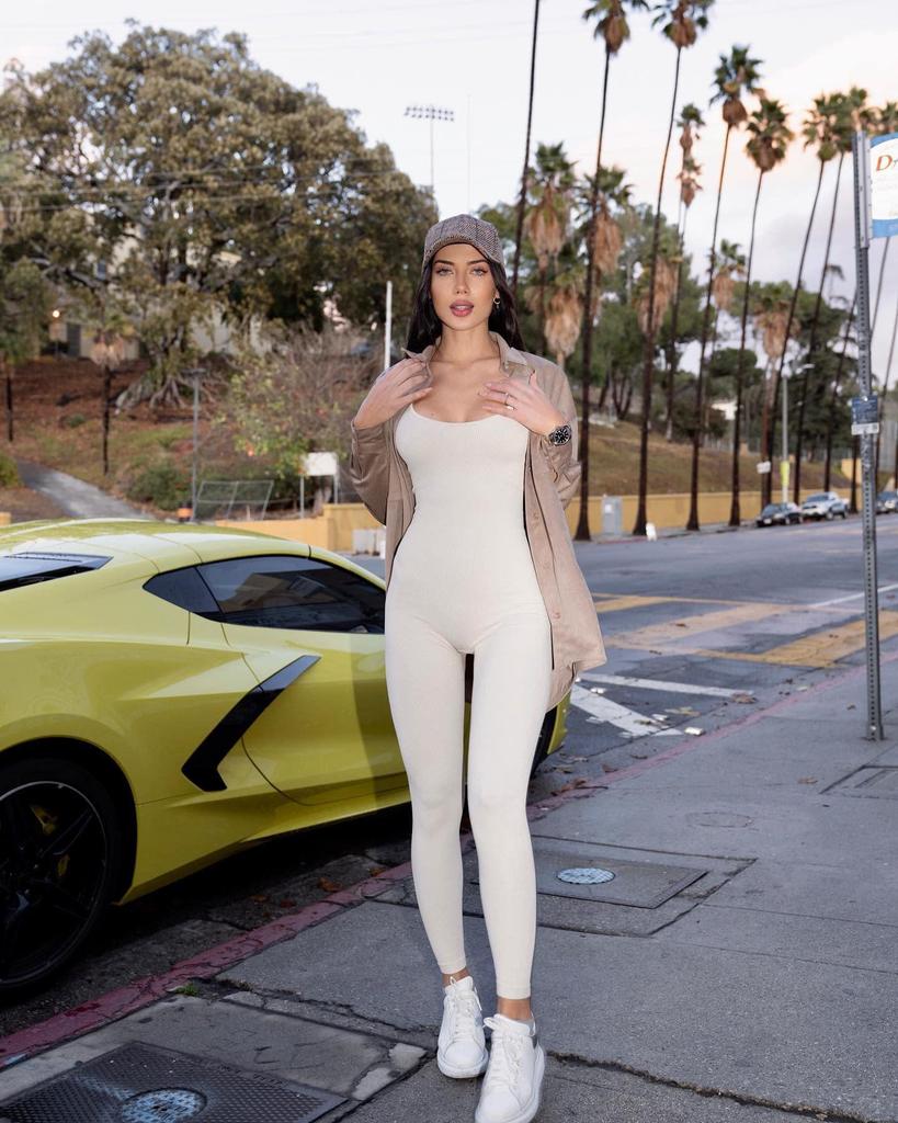 Women's Sleeveless Ribbed Tank Yoga Jumpsuit - Body Shaping Sport Jumpsuit
