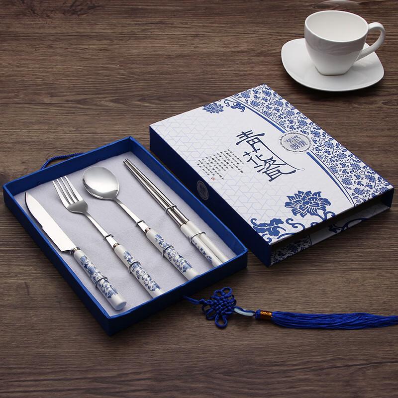 Chinese Blue and White Porcelain Tableware Set