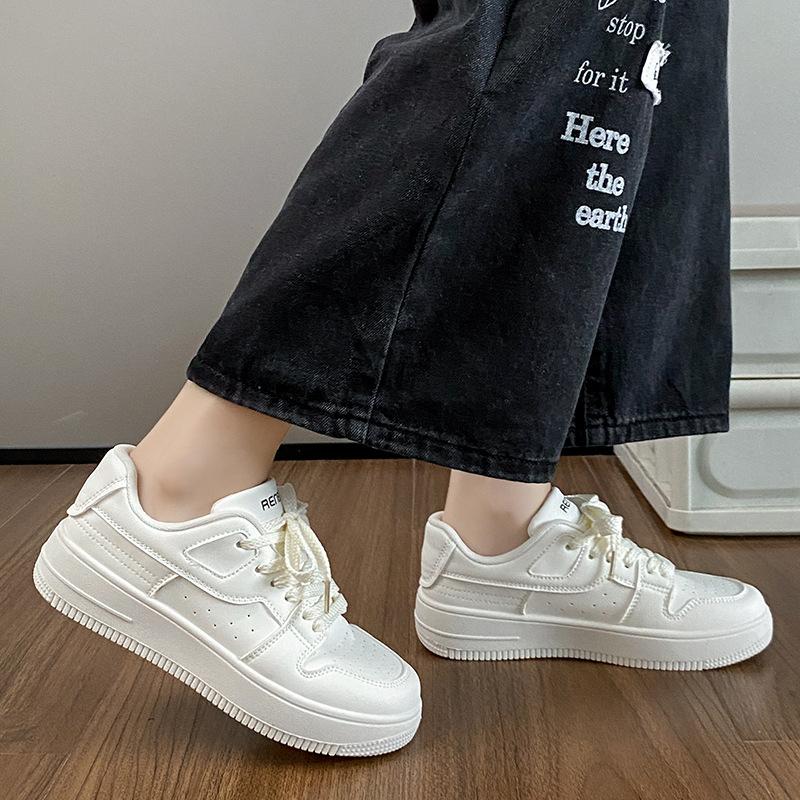 Summer student new ins daily low-top women's summer super soft flat-bottomed sports and leisure shoes