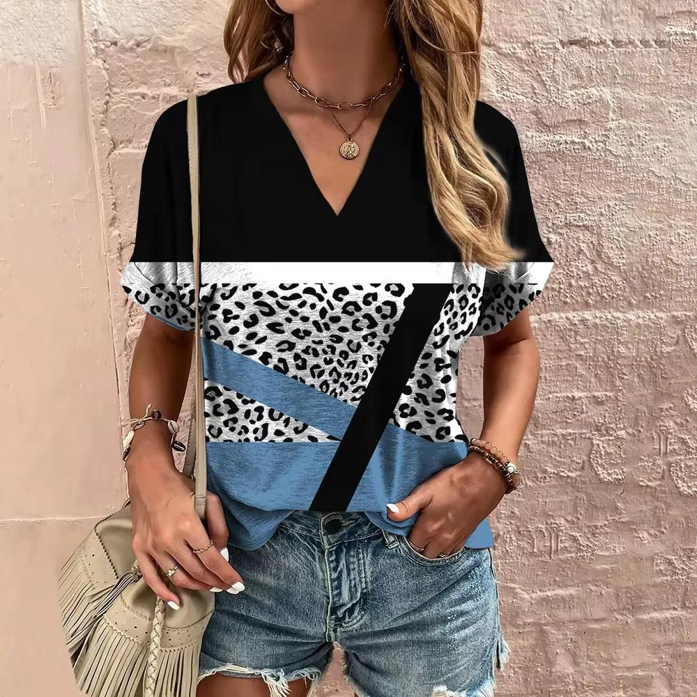 2025 Vintage Flower Pattern 3d Print Ethnic T-shirt Women Fashion V-Neck Short Sleeve Oversized Casual Tops Tees Ladies Clothing