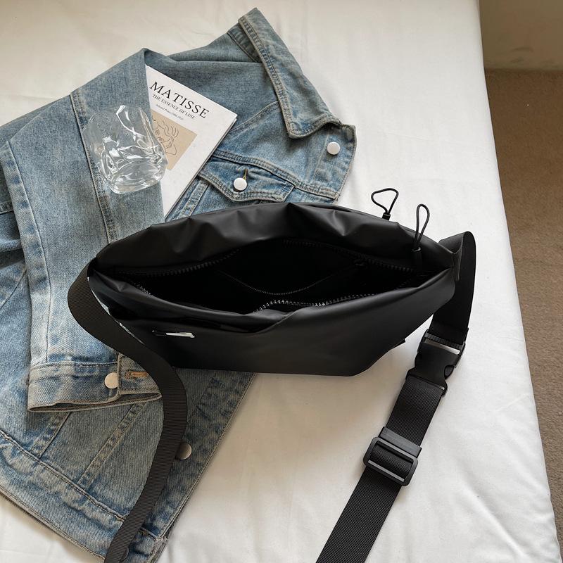 2025 Autumn/Winter Casual Shoulder Crossbody Bag - Trendy, Simple, Small Square Design