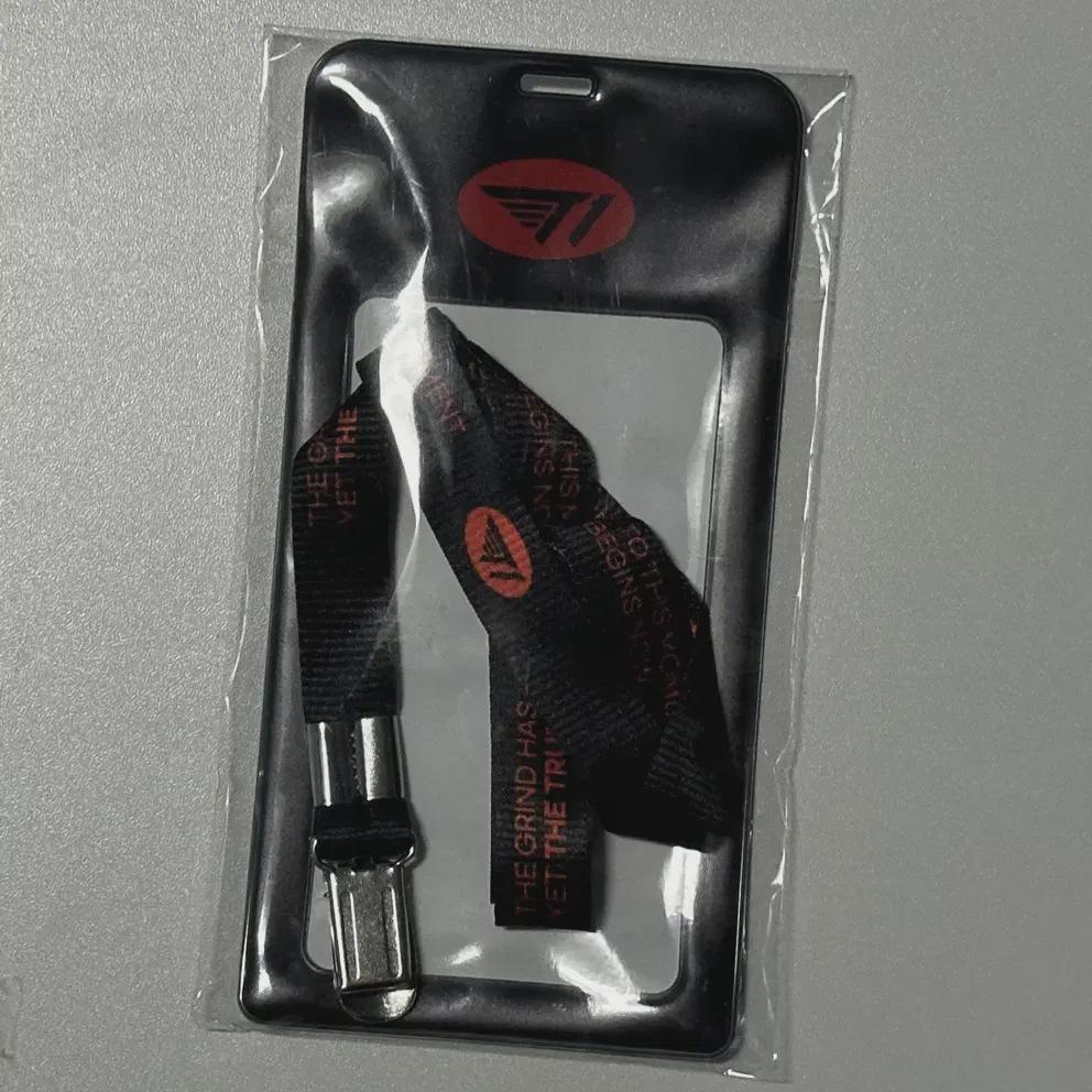 

T1 Ticket Holder