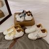6 Age-reducing Stars Are Old and Polished Women's Shoes Are Casual and Versatile, and the Inner Height of the Board Shoes Increases.