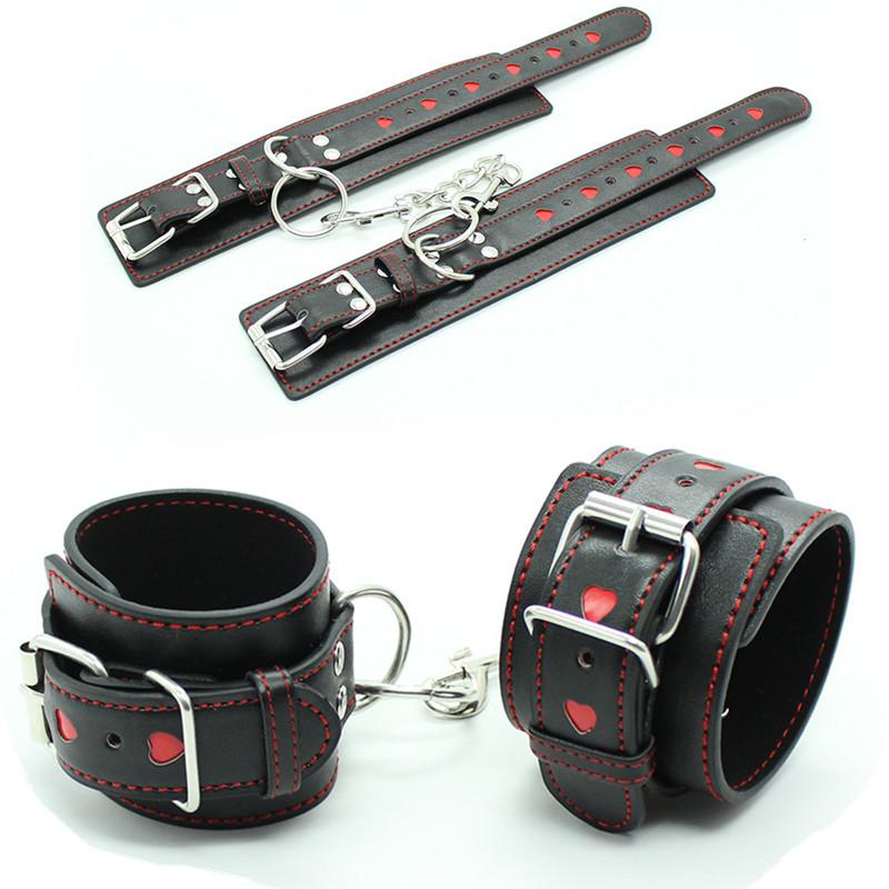 Sexy verstellbare Leder-Herzhandschellen für Sexspielzeug für Frauenpaare Hängeschnalle SM Bondage-Fesseln Exotisches Zubehör