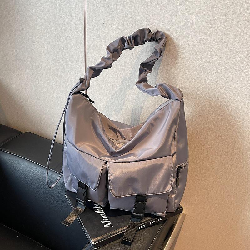 Tooling wind large capacity casual tote bag women's new versatile casual class bag shoulder messenger bag