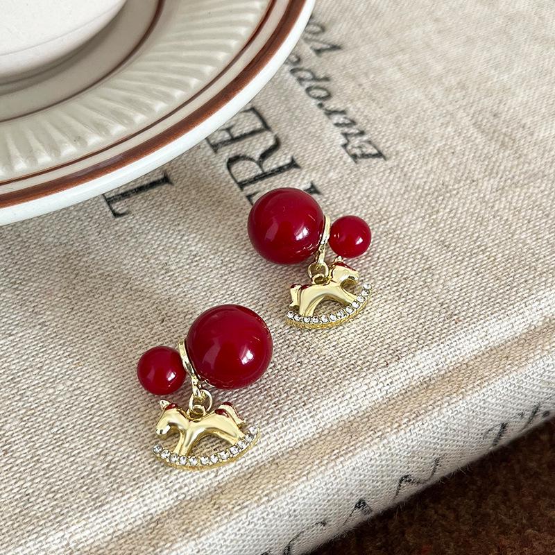 Rocking Horse 2025 New Year Red Stud Earrings - Year of the Horse Women s Autumn/Winter Style