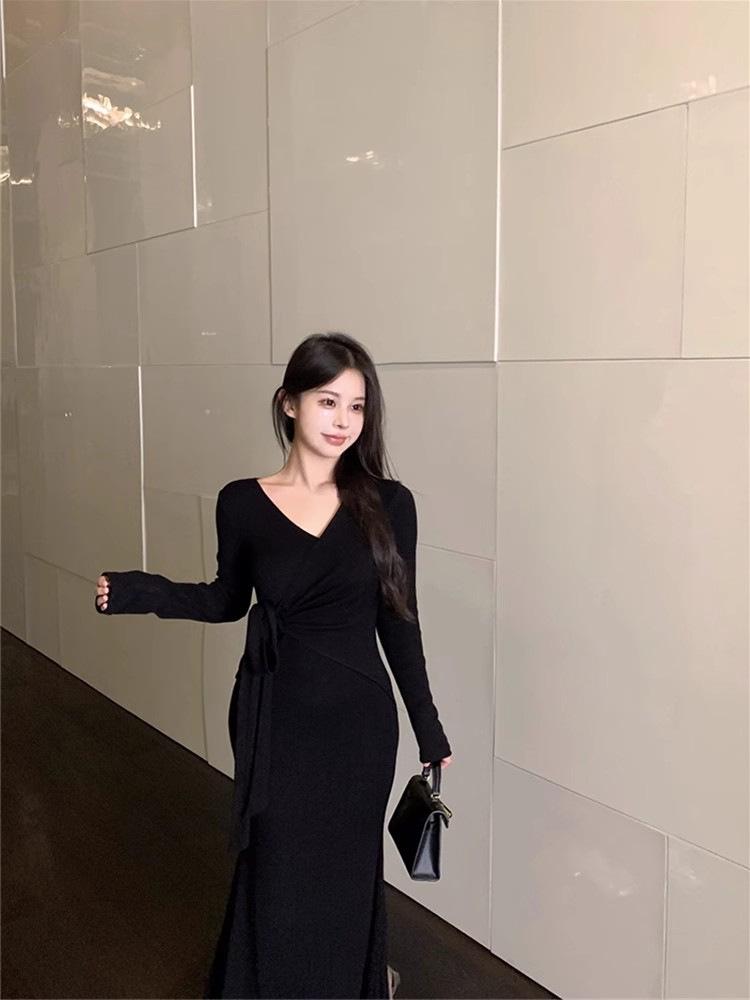 Elegantes V-Ausschnitt Schnürung Langarm Fishtail-Kleid für Damen - Schlankmachender Herbst/Winter Stil
