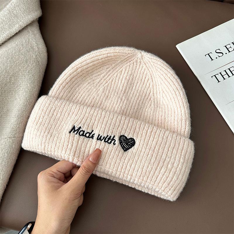 Autumn and winter warm and cold cover, ear protection, simple big head circumference wool hat women