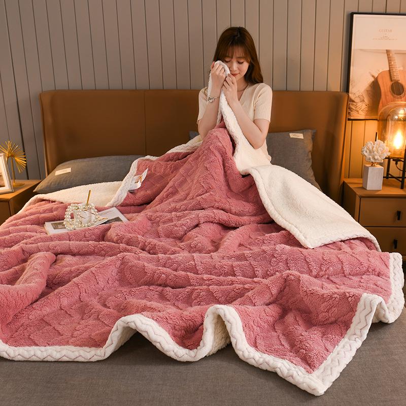 Taffeta Composite Lamb and Milk Fleece Blanket - Multifunctional Gift for Napping and More