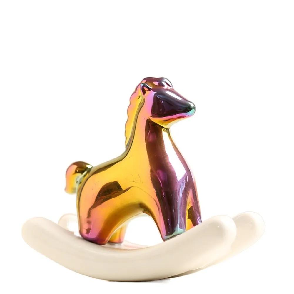 

Creative Ceramic Rocking Horse Ornament Mini Cute Tea Pet Ornaments Exquisite New Year Horse Year Decoration Kids Gift помаранчевий