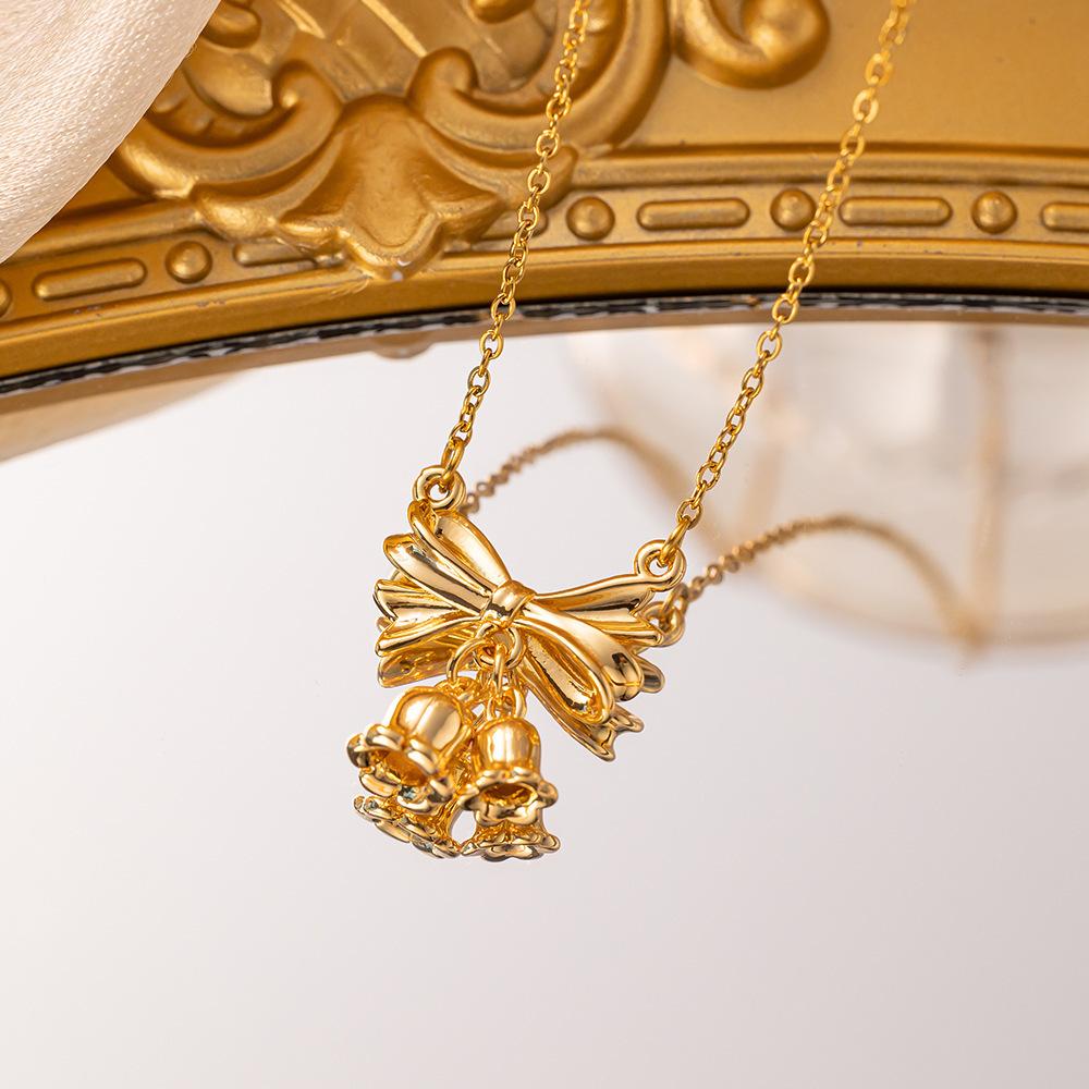 High-quality temperament light luxury full of zirconium copper micro-inlaid necklace women's real gold electroplating simple 