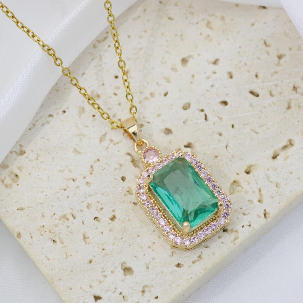 Luxury Square Pendant Necklaces for Women Fashion Zirconia Necklace Wedding Party Jewelry Accessories