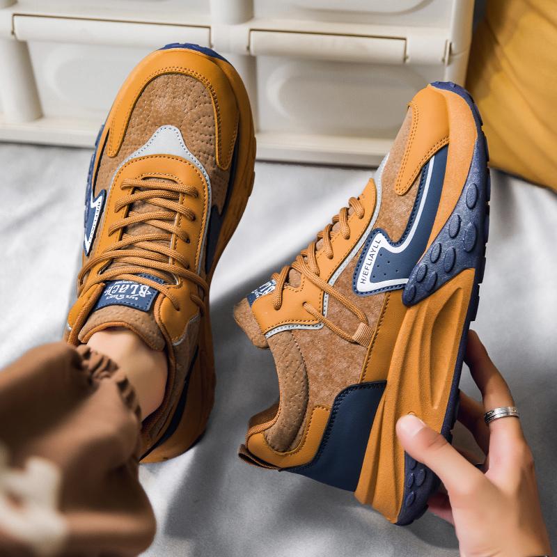 2024 New Autumn and Winter Men's Sports Shoes Outdoor Anti Slip Fashion Casual Shoes Thick Sole Elevated Men's Soft Sole Shoes