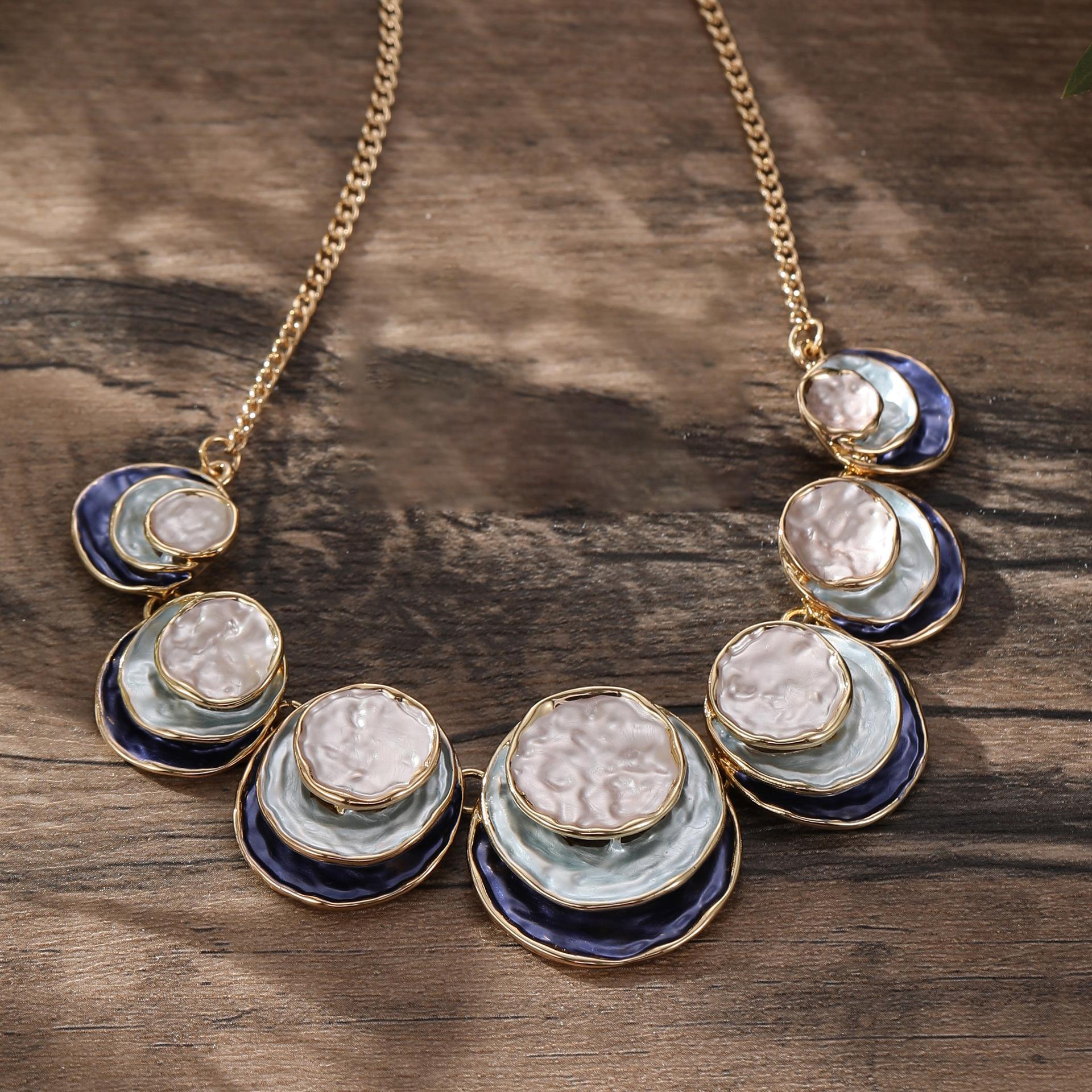 

Многослойное круглое ожерелье с цветным покрытием, модная женская шейная цепочка с белой эмалью