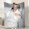 Singer N-NettspendS Throw Kid-Friendly Flannel Throw Blanket Soft Warm Anti-Static Washable All Season