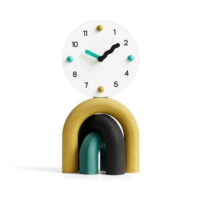 Minimalist Creative Table Clock, Decorative Ornament for Living Room TV Cabinet Entryway