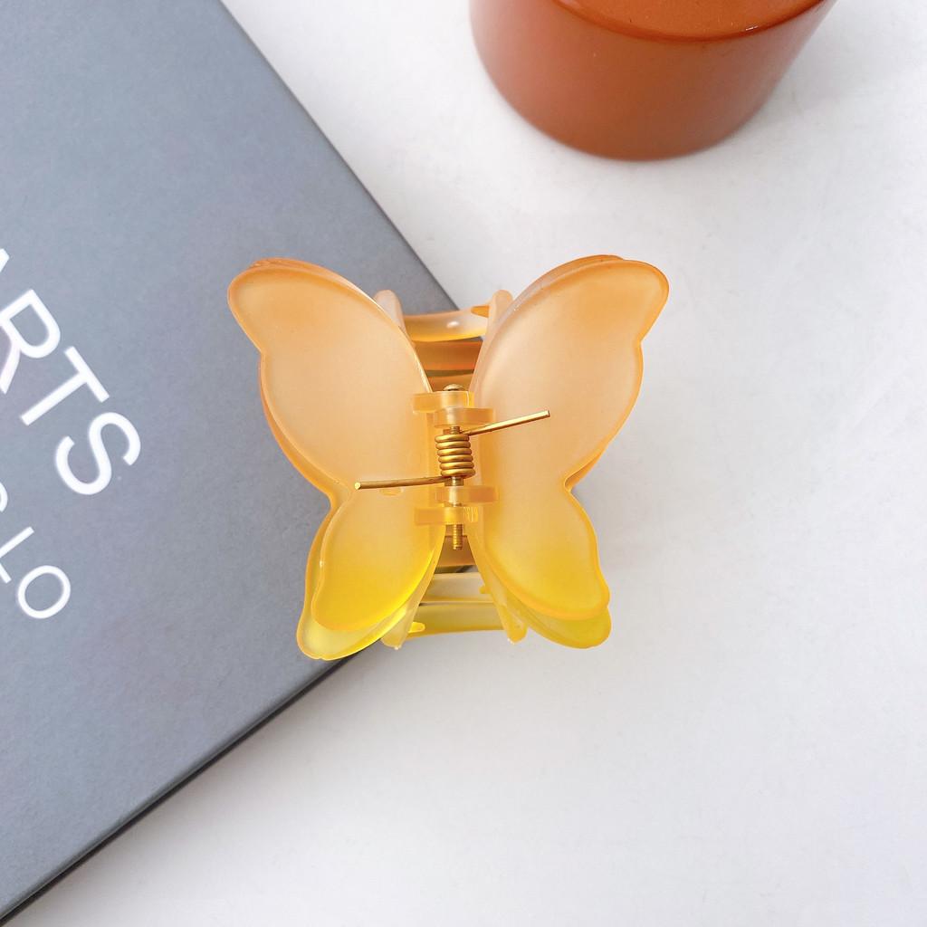 Stunning 7cm Butterfly Hair Claw Clip Elegant Retro Matte Finish Hair Accessory