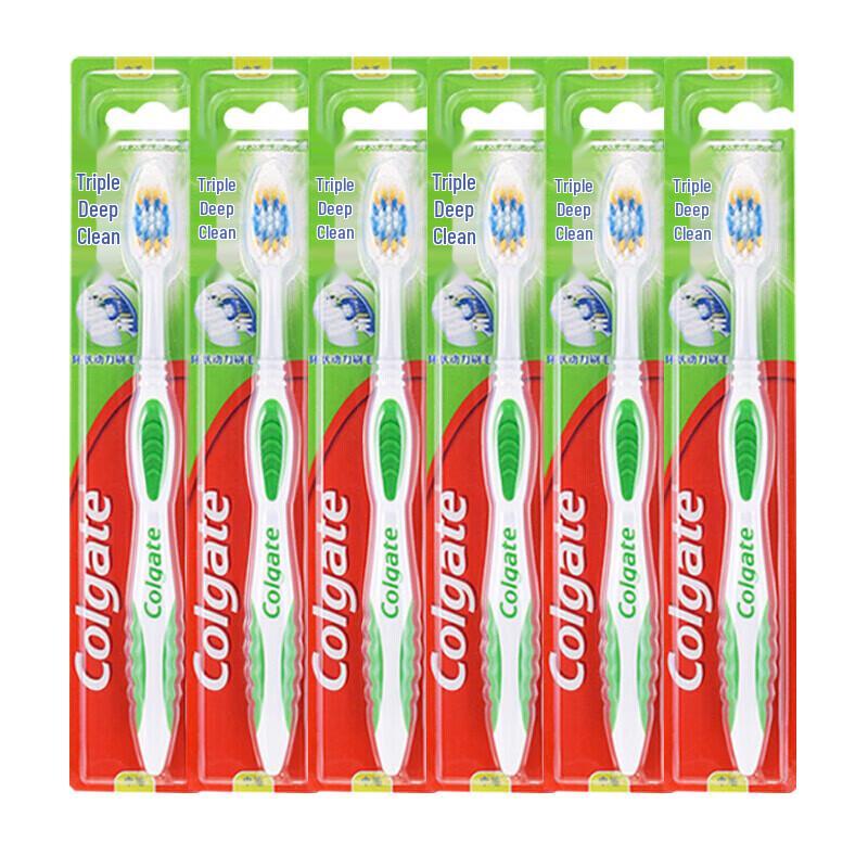 Colgate Triple Clean Medium Bristle Toothbrush