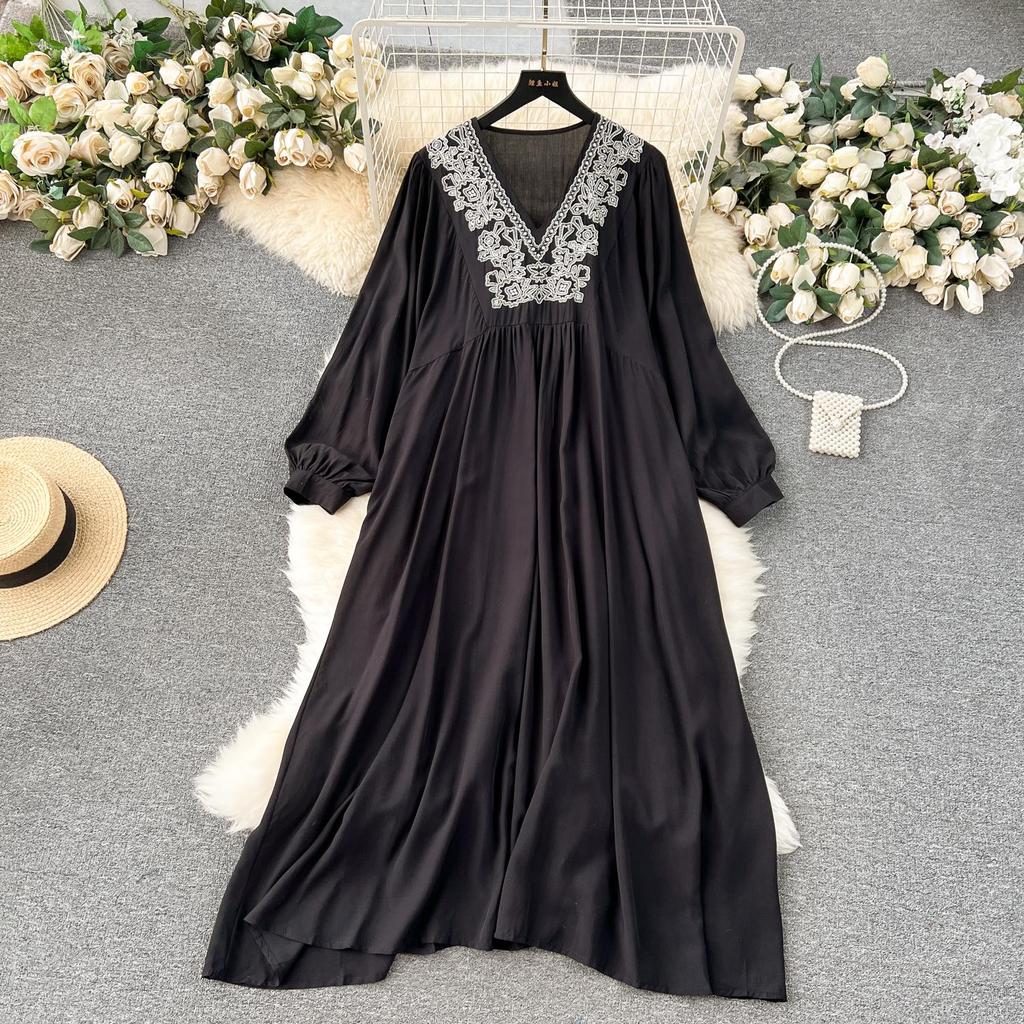 Boho Oversized Dress Women Haft Nadruk Latarnia Rękaw Dekolt w Serek Sukienki Damskie Luźny Krój Panie Vestidos Mujer