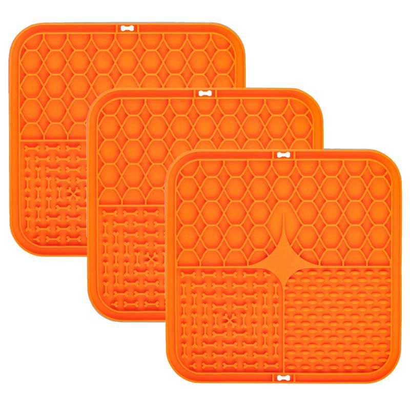 Food grade silicone pet dog and cat anti-choking slow eating tableware tray licking mat licking plate pet yogurt placemat