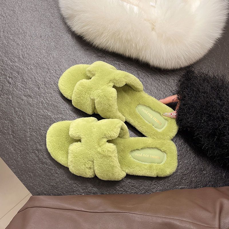Black and White Fluffy Slippers for Women To Wear Autumn Models 2025 Super Soft Waxy Mink Hair Flat Bottom High-end One-word Cotton Mop