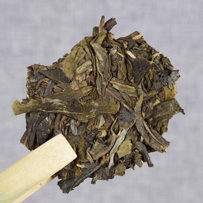 Yunnan Puerh Tea Islanda Gold Leaf Raw Tea 500g Puerh Raw Tea Brick