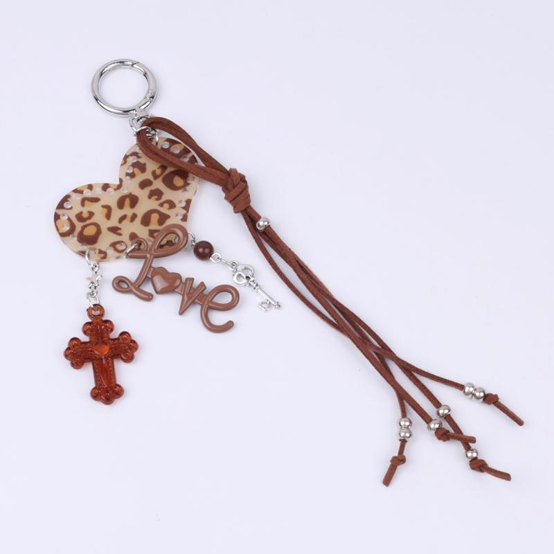 

Y2K Leopard Print Love Keychain Vintage Letter Cross Keyring Trendy Bag Pendant Key Hanging Decoration Gifts