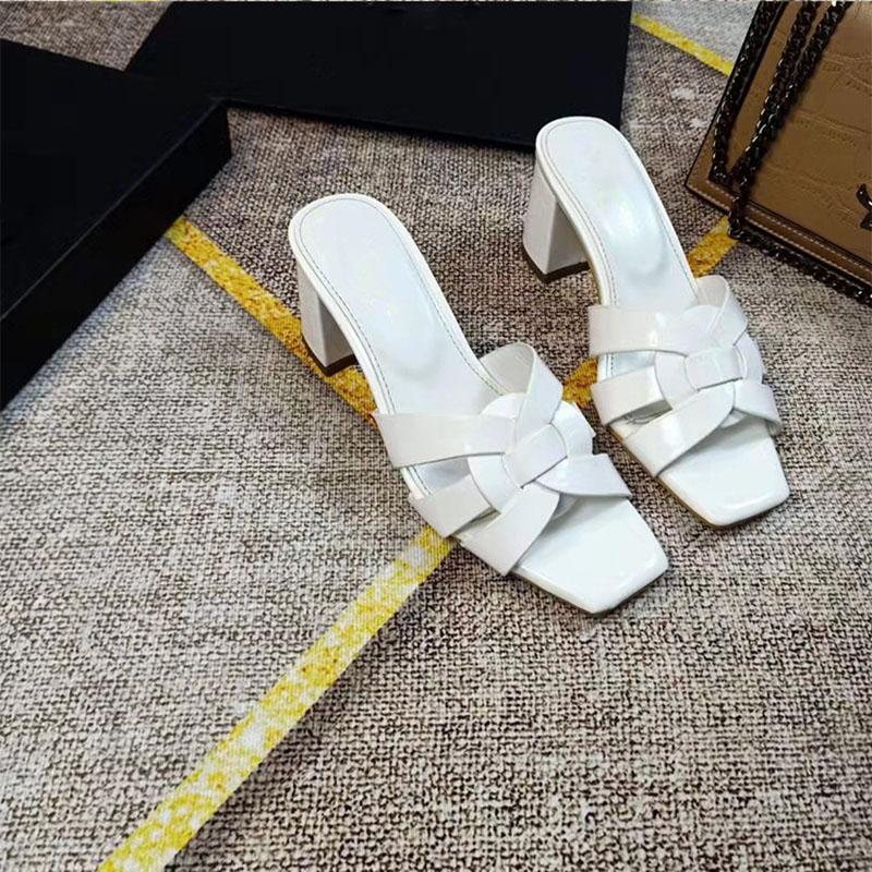 Fashion Woven circle slippers Women's high heels square patent leather flip-flops Thick designer alligator leather sandals