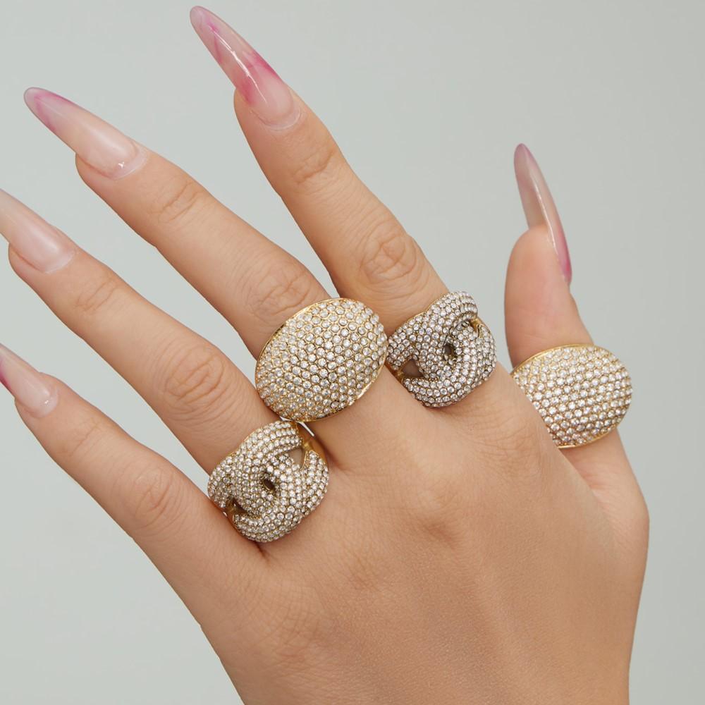 Anel Duplo C Torcido de Luxo em Aço Inoxidável Banhado a Ouro 18k com Anéis Cheios de Zircônia Cúbica Anel Grosso Ajustável para Mulheres