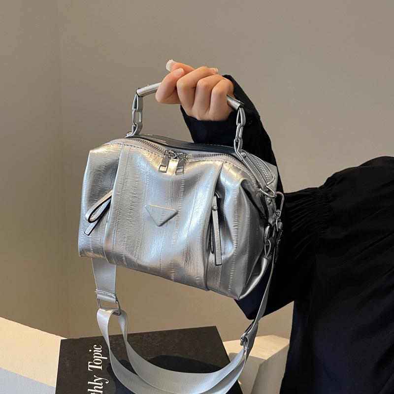 High-end Niche Design Bag Women's 2025 New Trendy Spring Summer Versatile Women's Shoulder Messenger Bag Handbag