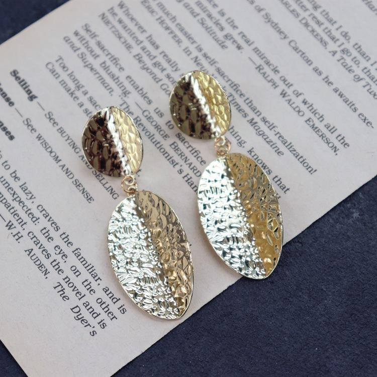 Personalized French Dumb Gold Stud Earrings Female Exaggerated Internet Celebrity Simple Metal High-end Earrings Retro Temperament Earrings