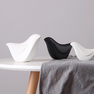 Nordic  Creative Ceramic Bird Statues Black and White Bird Miniatures Soft Decoration Small Ornament Home Decor Room Sculptures